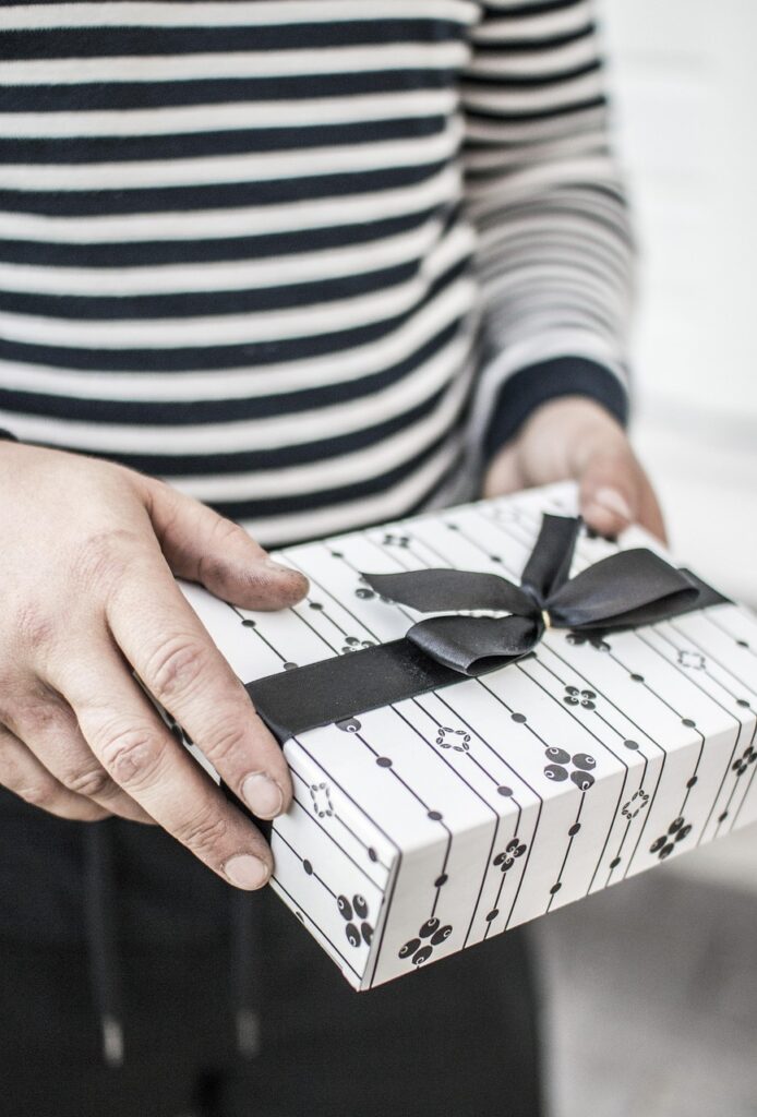 父の日に喜ばれるワインのサブスクギフトは？